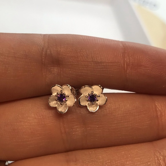 Sterling Silver 925 Flower Stud Earrings - Picture 4 of 5